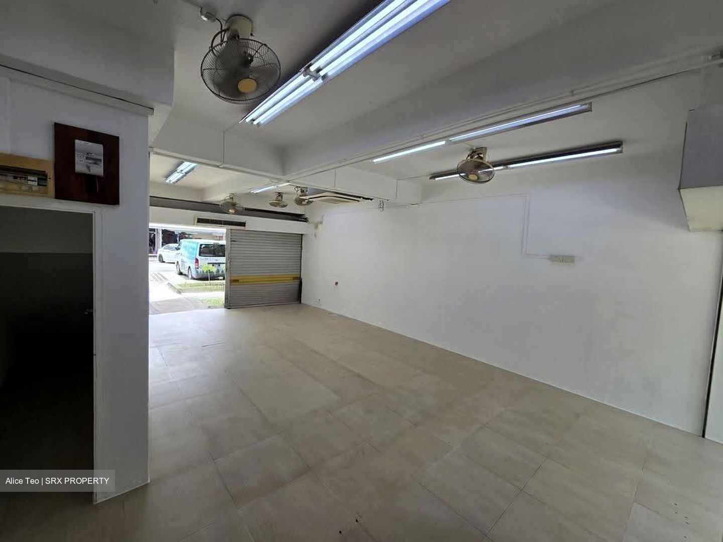 Upper Boon Keng Road (D14), Shop House #633879221